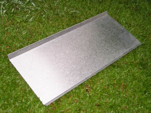 Bandeja coletora de esterco para Gaiola PadrÃ£o industrial com 1,00 m x 0,50 m  e dobras dos dois lados no sentido do comprimento