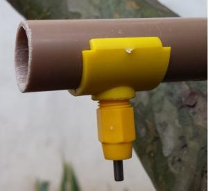 Bebedouro automÃ¡tico Niple com Adaptador para tubo PVC 20 mm - Detalhe frontal